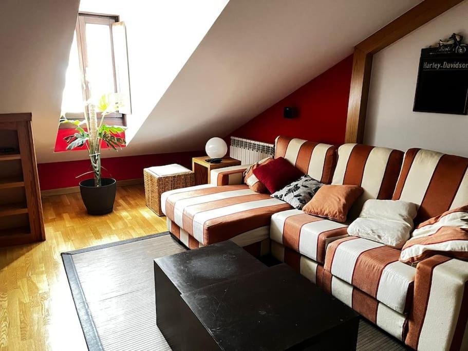 Apartamento Castillo Ponferrada. 外观 照片